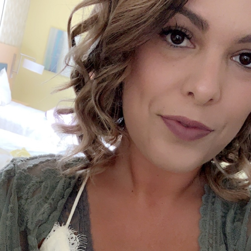 Meet your Posher, Paige
